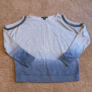 🟠2/$20 - F21 Cold Shoulder Sweater